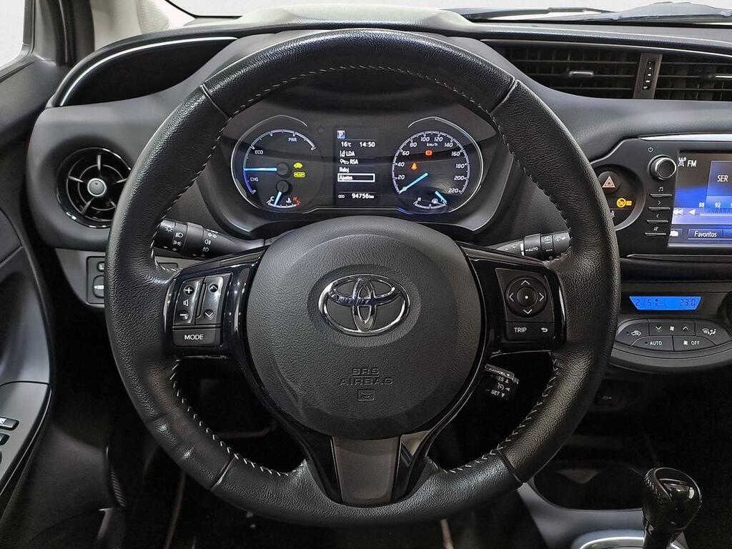 Toyota Yaris 1.5 100H Active 18