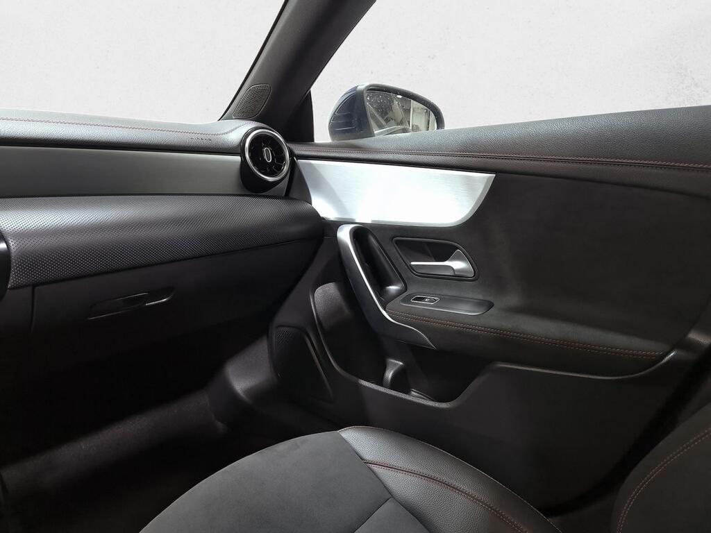 Mercedes CLA CLA 200 Segunda mano