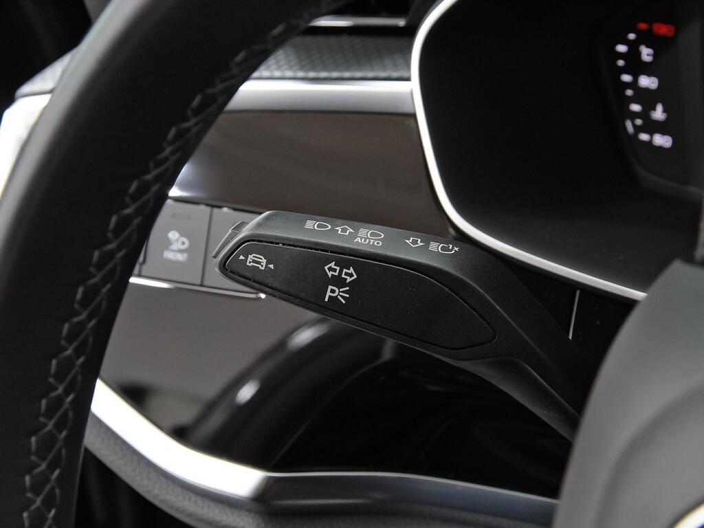 Audi Q3 Sportback Black line 35 TDI 110kW (150CV) Segunda mano
