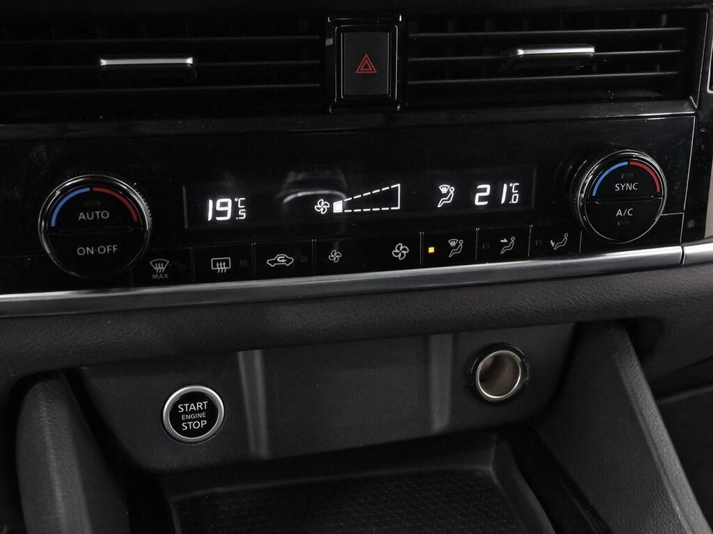 Nissan Qashqai DIG-T 103kW (140CV) mHEV 4x2 Acenta 29