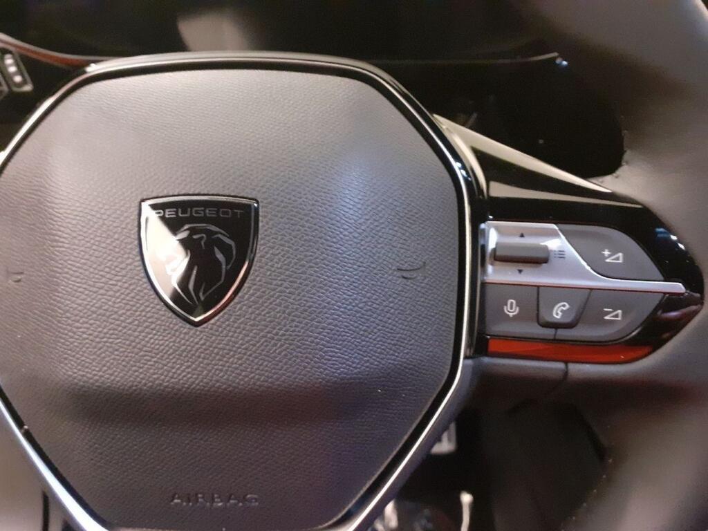 Peugeot 308 5P First Edition Eléctrico 115kW (156CV) Segunda mano