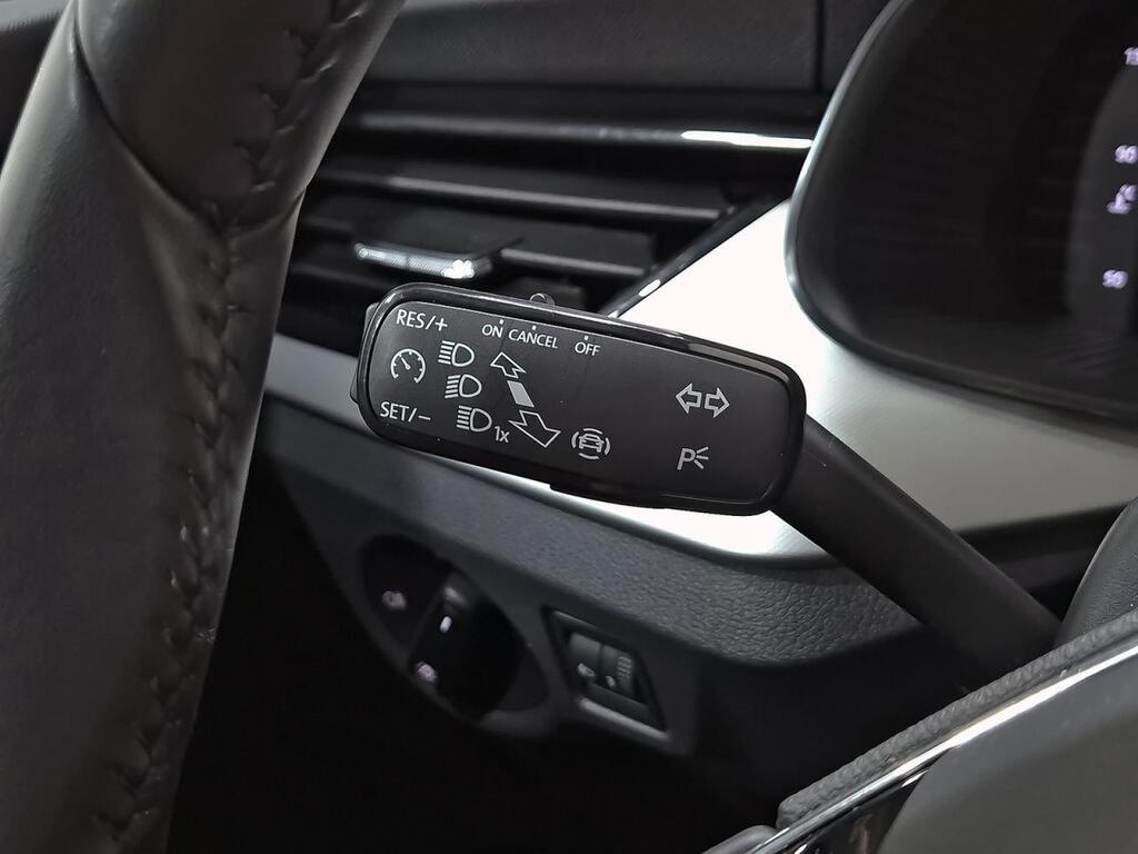 Skoda Kamiq 1.0 TSI 70kW (95CV) Emotion Segunda mano