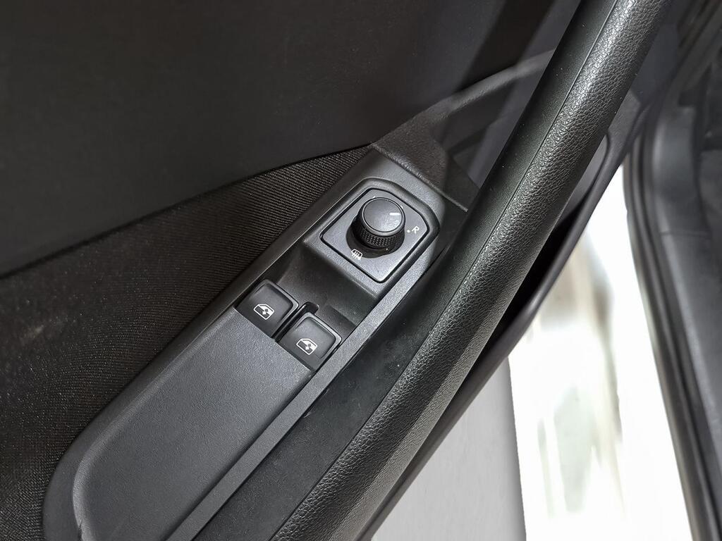 Skoda Kamiq 1.0 TSI 70kW (95CV) Emotion Segunda mano