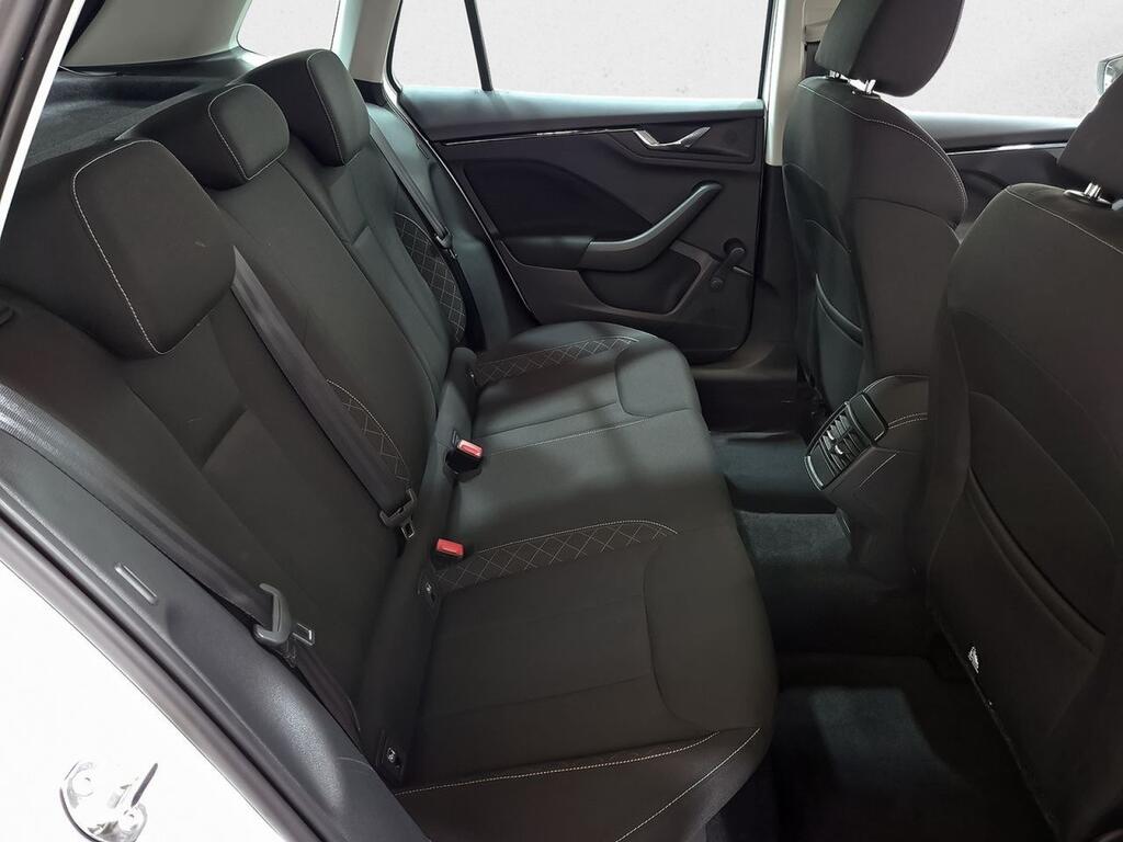 Skoda Kamiq 1.0 TSI 70kW (95CV) Emotion Segunda mano