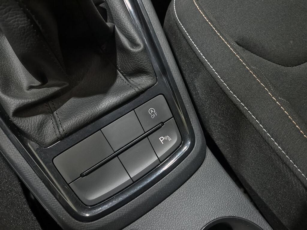 Skoda Kamiq 1.0 TSI 70kW (95CV) Emotion Segunda mano