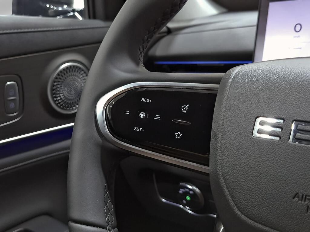 Ebro S800 1.5 TGDI PHEV Premium E-CVT 19