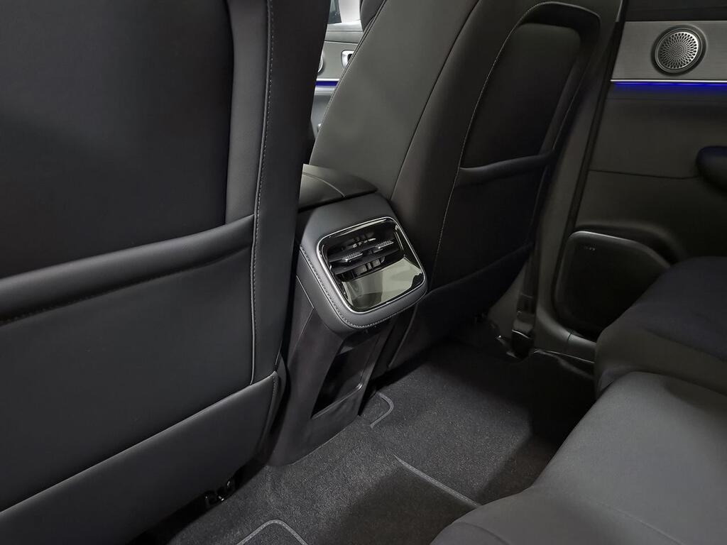 Ebro S800 1.5 TGDI PHEV Premium E-CVT 32
