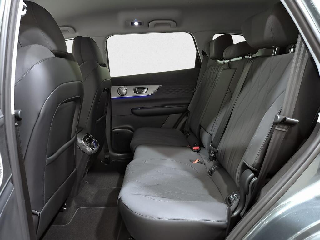 Ebro S800 1.5 TGDI PHEV Premium E-CVT 8