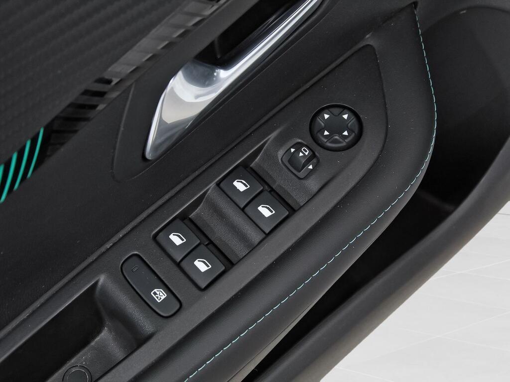 Peugeot 208 BlueHDi 73kW (100CV) Allure Segunda mano