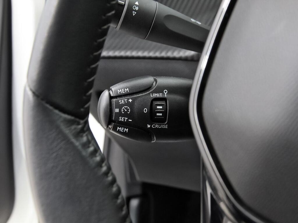 Peugeot 208 BlueHDi 73kW (100CV) Allure Segunda mano