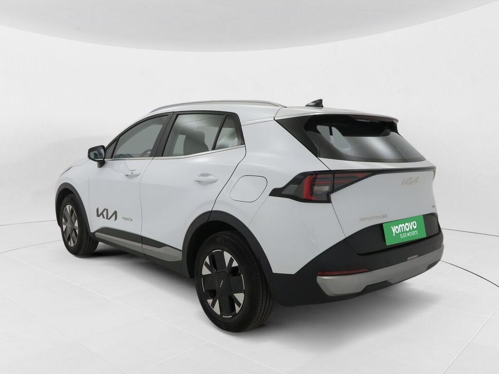 Kia Sportage SUV 1.6 T-GDI HEV DRIVE AUTO 239 5P Segunda mano