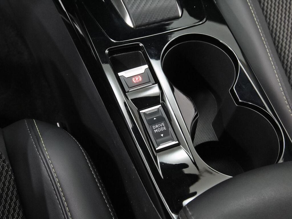 Peugeot 2008 GT BlueHDI 130 S&S EAT8 Segunda mano