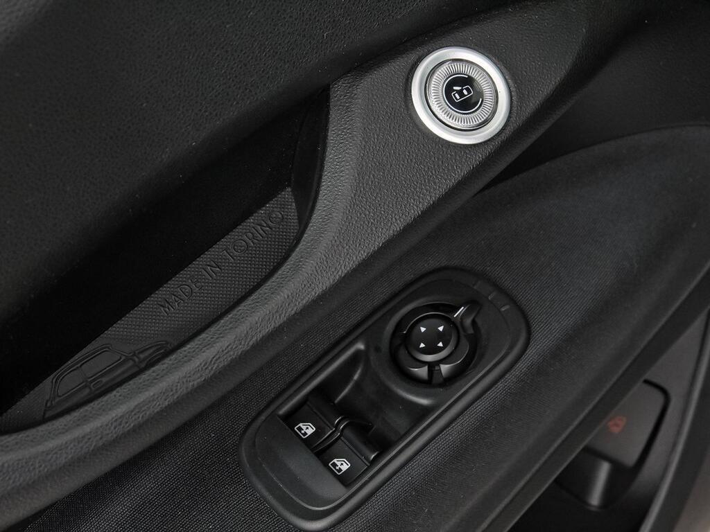Fiat 500 Action Hb 185km 70kW (95CV) 13