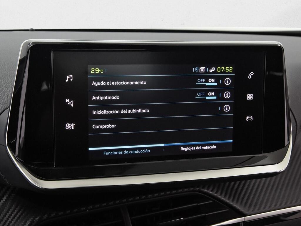 Peugeot 2008 Eléctrico Active Pack 136 (100kW) Segunda mano