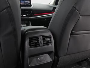 Nissan Qashqai DIG-T 117kW CVT N-Connecta 33