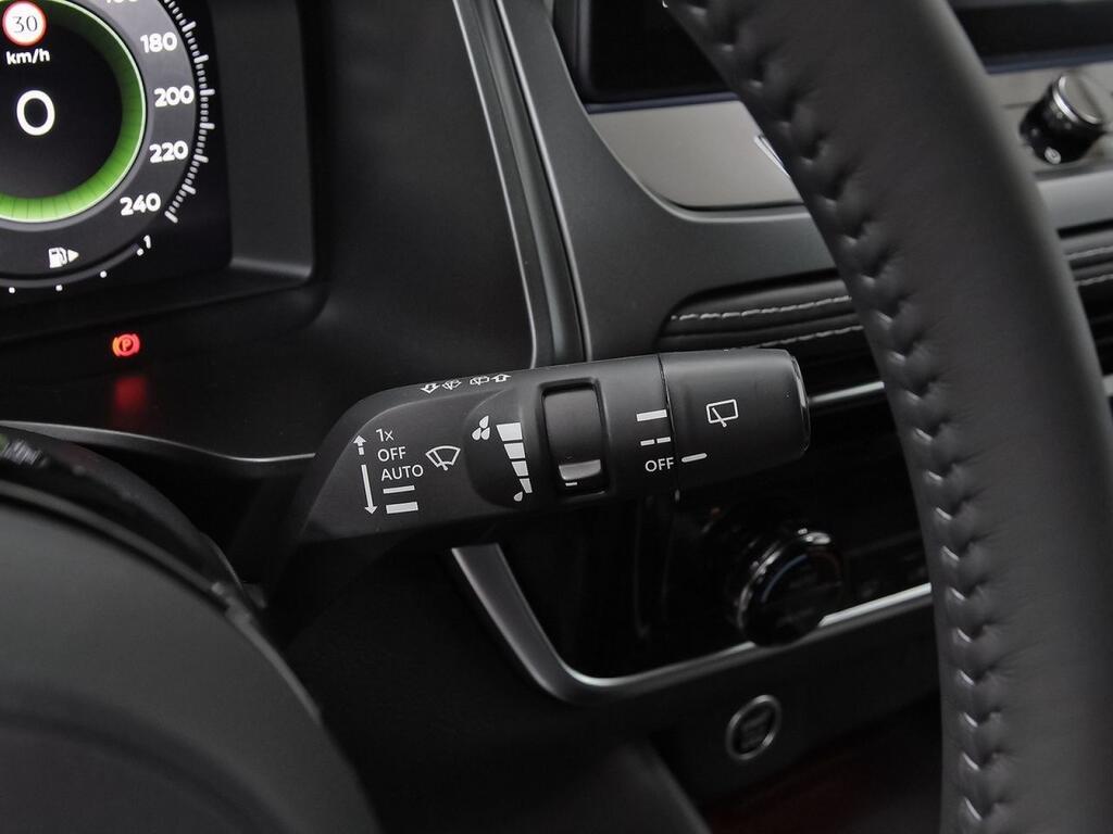 Nissan Qashqai DIG-T 117kW CVT N-Connecta Km0
