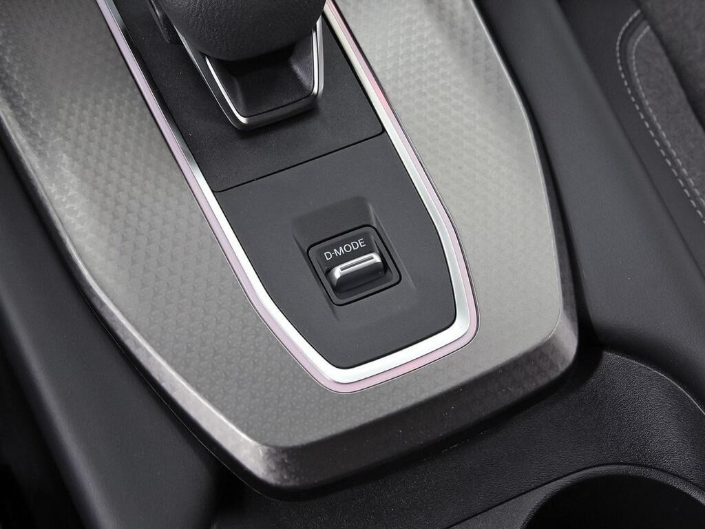 Nissan Qashqai DIG-T 117kW CVT N-Connecta Km0
