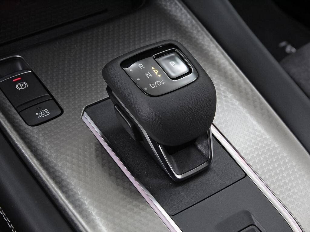 Nissan Qashqai DIG-T 117kW CVT N-Connecta Km0