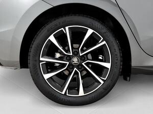 Skoda Fabia 1.0 TSI 85KW (115CV) DSG Monte Carlo 8