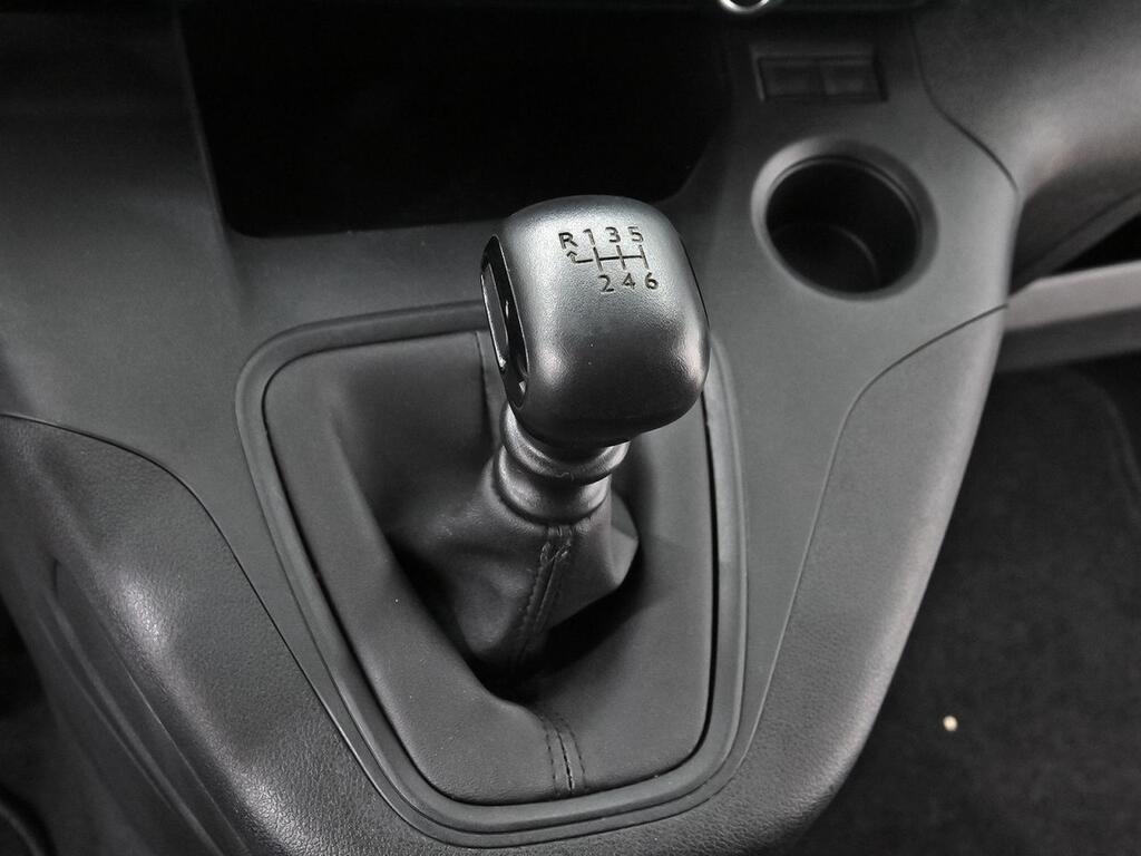 Peugeot Partner FG STANDARD 1.5 BLUEHDI 102 CV 4P Segunda mano