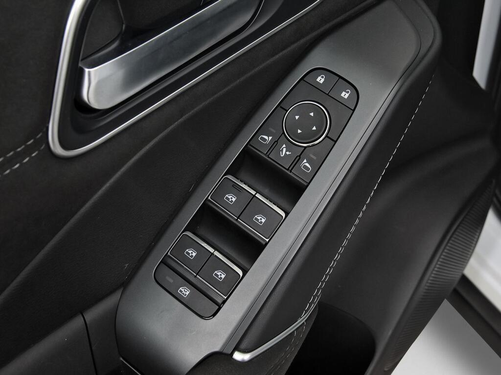 Nissan Qashqai DIG-T 103kW (140CV) mHEV 4x2 N-Design Segunda mano
