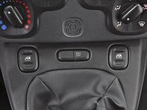 Fiat Panda Cross 1.0 Hybrid 51kw (70CV) 11