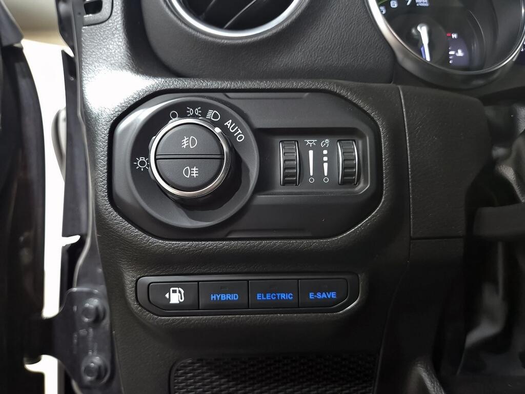 Jeep Wrangler 4p 2.0 380CV Rubicon 8ATX E6D Segunda mano