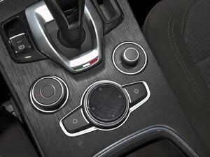 Alfa Romeo Stelvio 2.2 Diesel 118kW (160cv) SUPER RWD 31