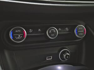 Alfa Romeo Stelvio 2.2 Diesel 118kW (160cv) SUPER RWD 28