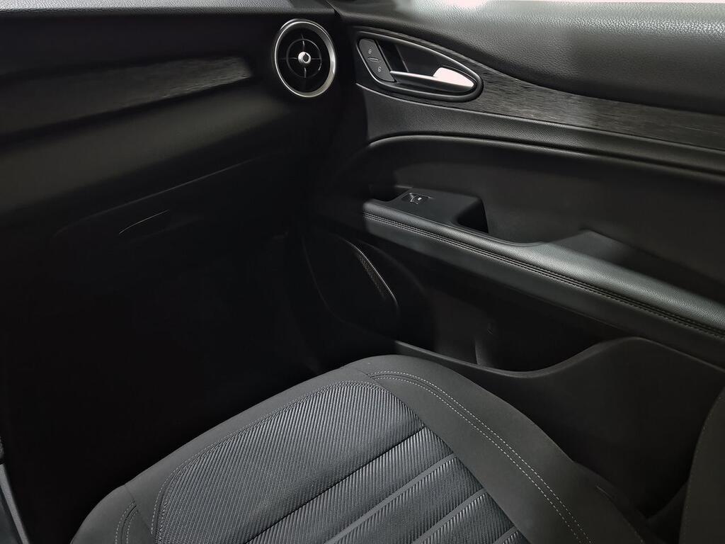 Alfa Romeo Stelvio 2.2 Diesel 118kW (160cv) SUPER RWD Segunda mano