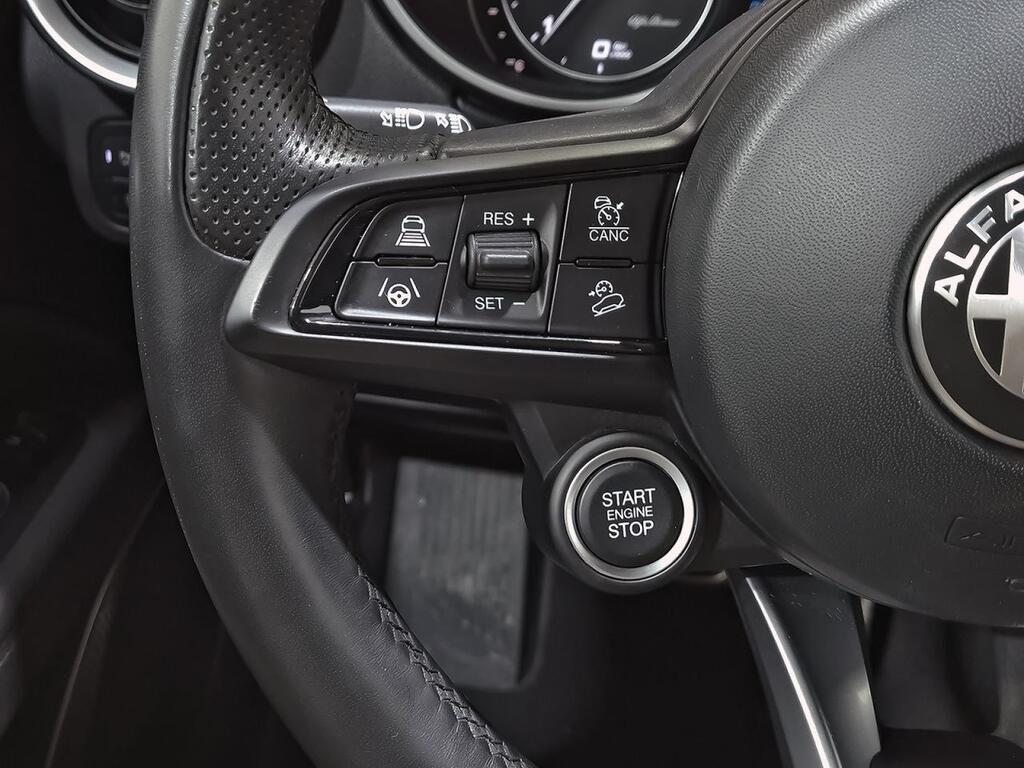 Alfa Romeo Stelvio 2.2 Diesel 118kW (160cv) SUPER RWD Segunda mano