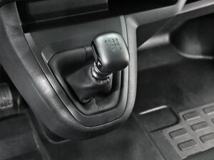 Peugeot Expert FG 1.5 BLUEHDI 120 STANDARD 4P 30