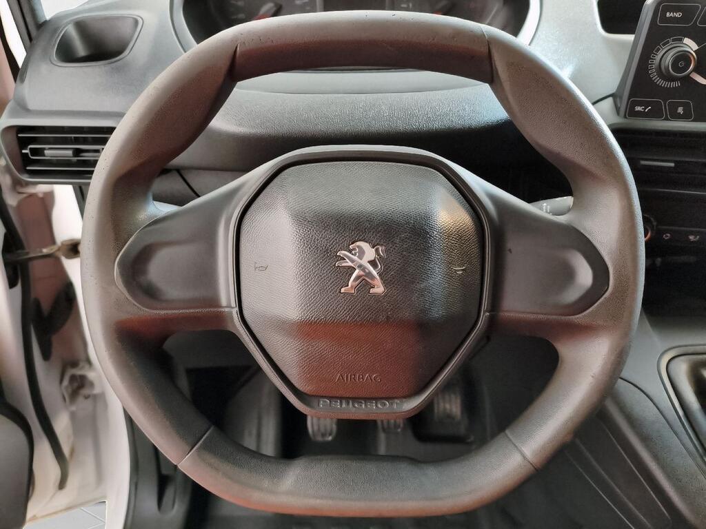 Peugeot Partner FURGON 1.5 BLUEHDI 100 PRO STANDARD 3P 600KGS Segunda mano