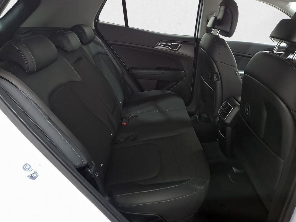 Kia Sportage 1.6 T-GDi HEV 171kW (230CV) Tech 4x2 8
