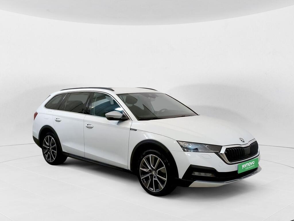 Skoda Octavia Combi 2.0 TDI 147kW(200CV) DSG 4x4 Scout Segunda mano