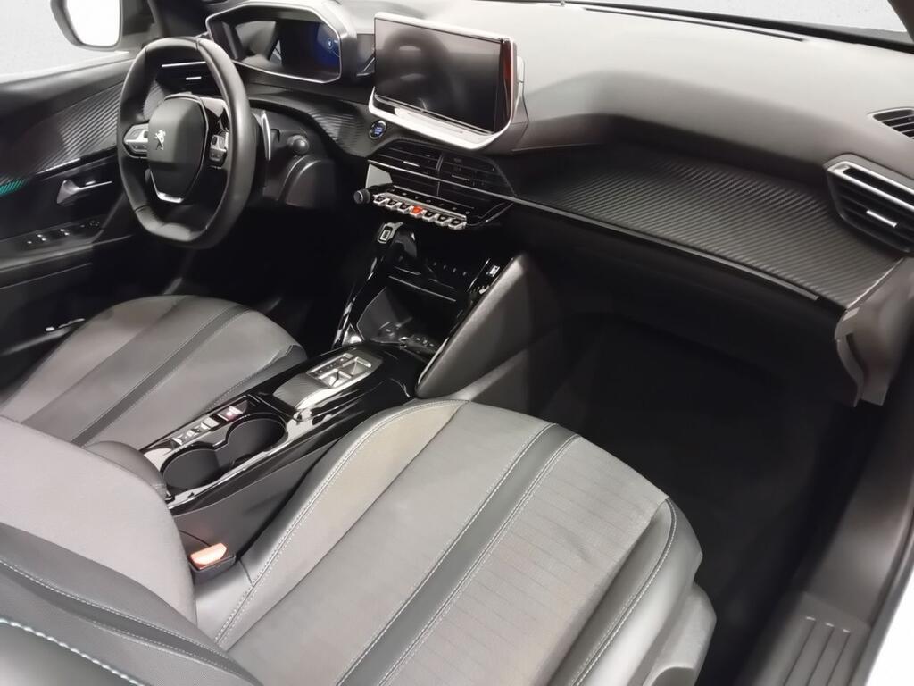 Peugeot 2008 Allure Pack BlueHDI 130 S&S EAT8 Segunda mano