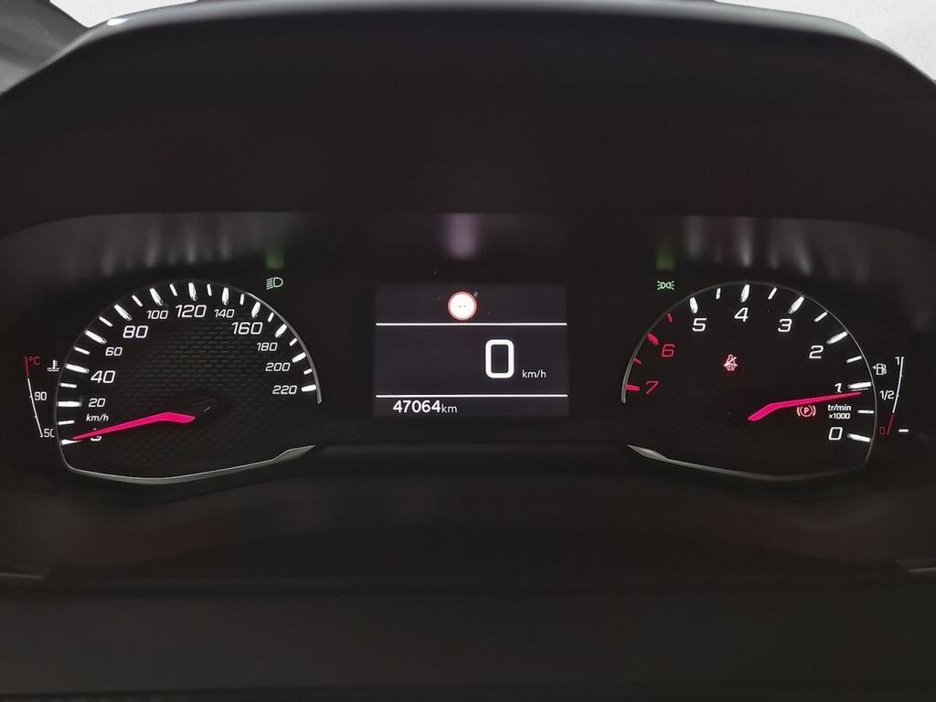 Peugeot 2008 Active Pack Puretech 100 S&S 6 Vel. MAN Segunda mano