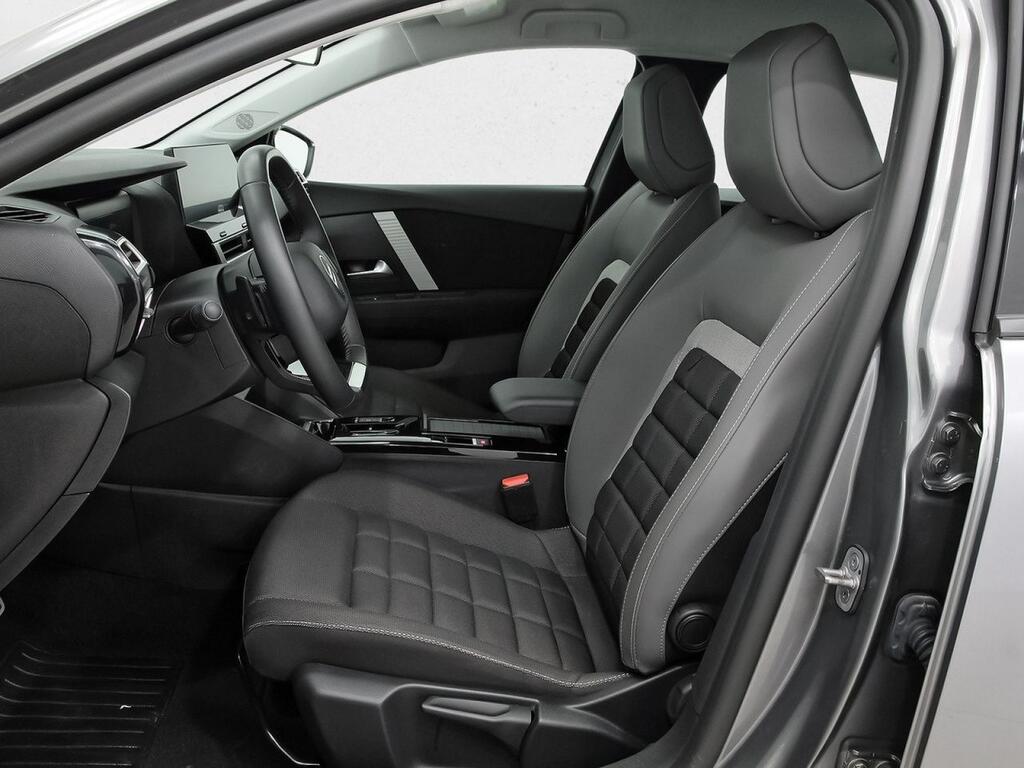 Citroën C4 Hybrid 136 e-DCS6 Plus 8