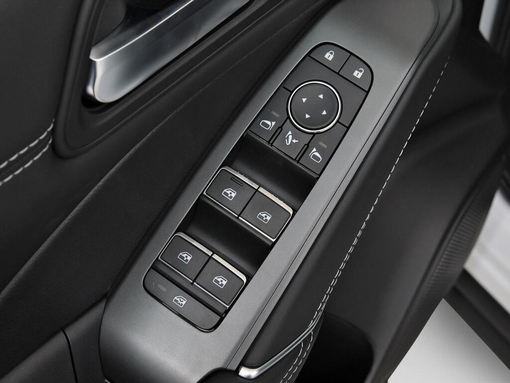 Nissan Qashqai DIG-T 103kW N-Connecta Segunda mano