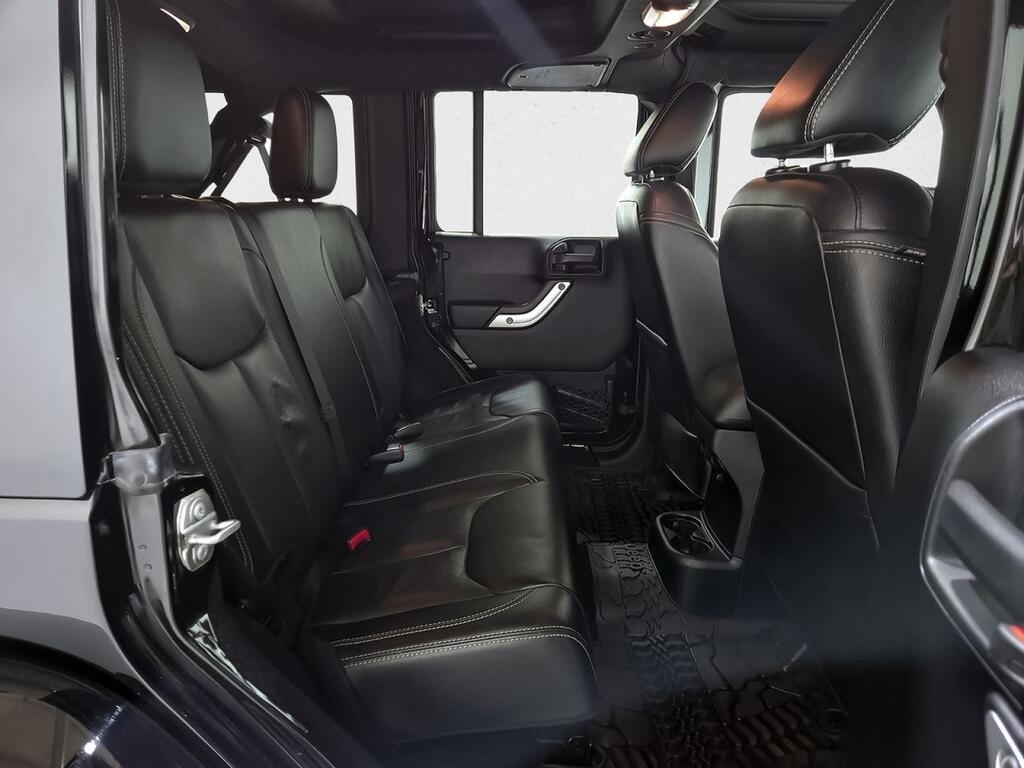 Jeep Wrangler 3.6 V6 Sahara Auto Segunda mano