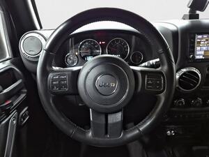 Jeep Wrangler 3.6 V6 Sahara Auto 18