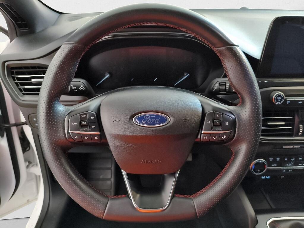 Ford Focus 1.0 Ecoboost MHEV 92kW ST-Line Segunda mano
