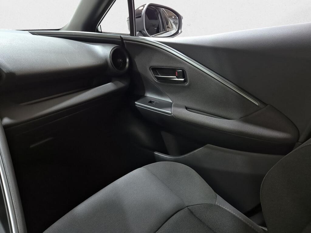 Toyota C-HR 1.8 140H Advance Segunda mano