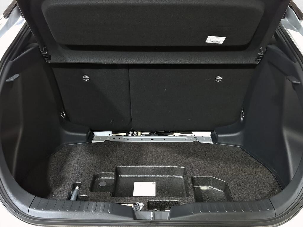 Toyota C-HR 1.8 140H Advance Segunda mano