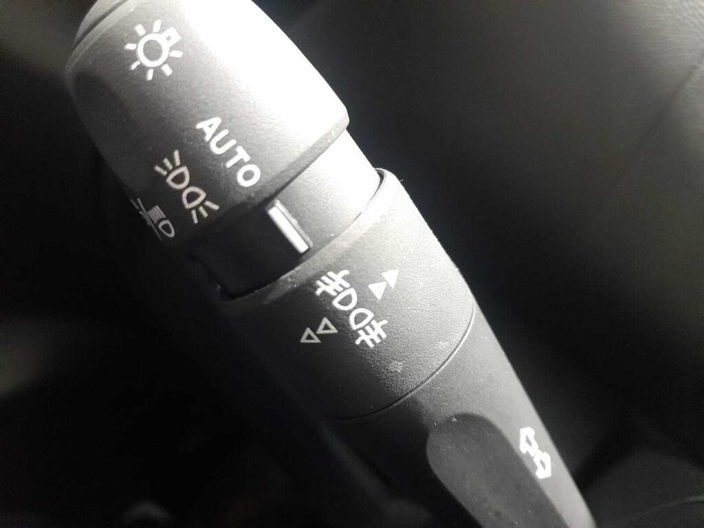 Citroën C4 PureTech 130 S&S EAT8 Plus Segunda mano
