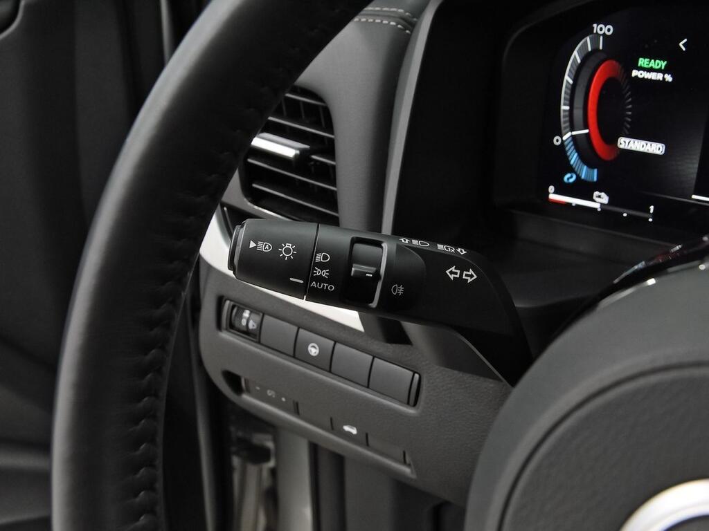 Nissan X-Trail 5pl 1.5 e-4ORCE 158kW 4x4 A/T N-Connecta 17