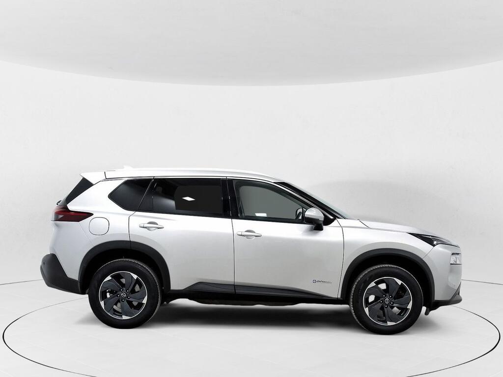 Nissan X-Trail 5pl 1.5 e-4ORCE 158kW 4x4 A/T N-Connecta 3