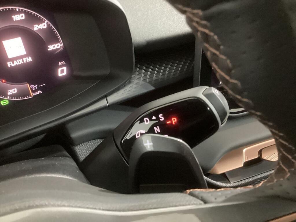 CUPRA Terramar 1.5 TSI e-Hybrid 150kW (204 CV) DSG Segunda mano
