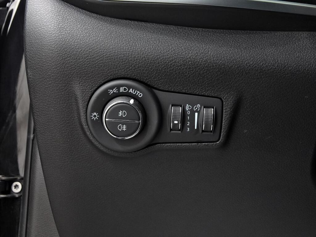 Jeep Compass 1.3 Gse T4 96kW (130CV) Limited MT FWD Segunda mano