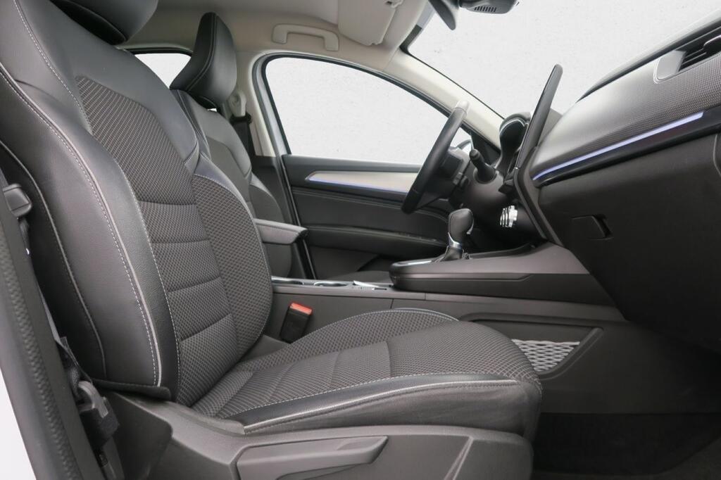 Renault Arkana 1.6 E-TECH ZEN 145 CV 5P Segunda mano